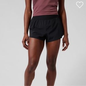 Athleta Hustle 3” Shorts Black